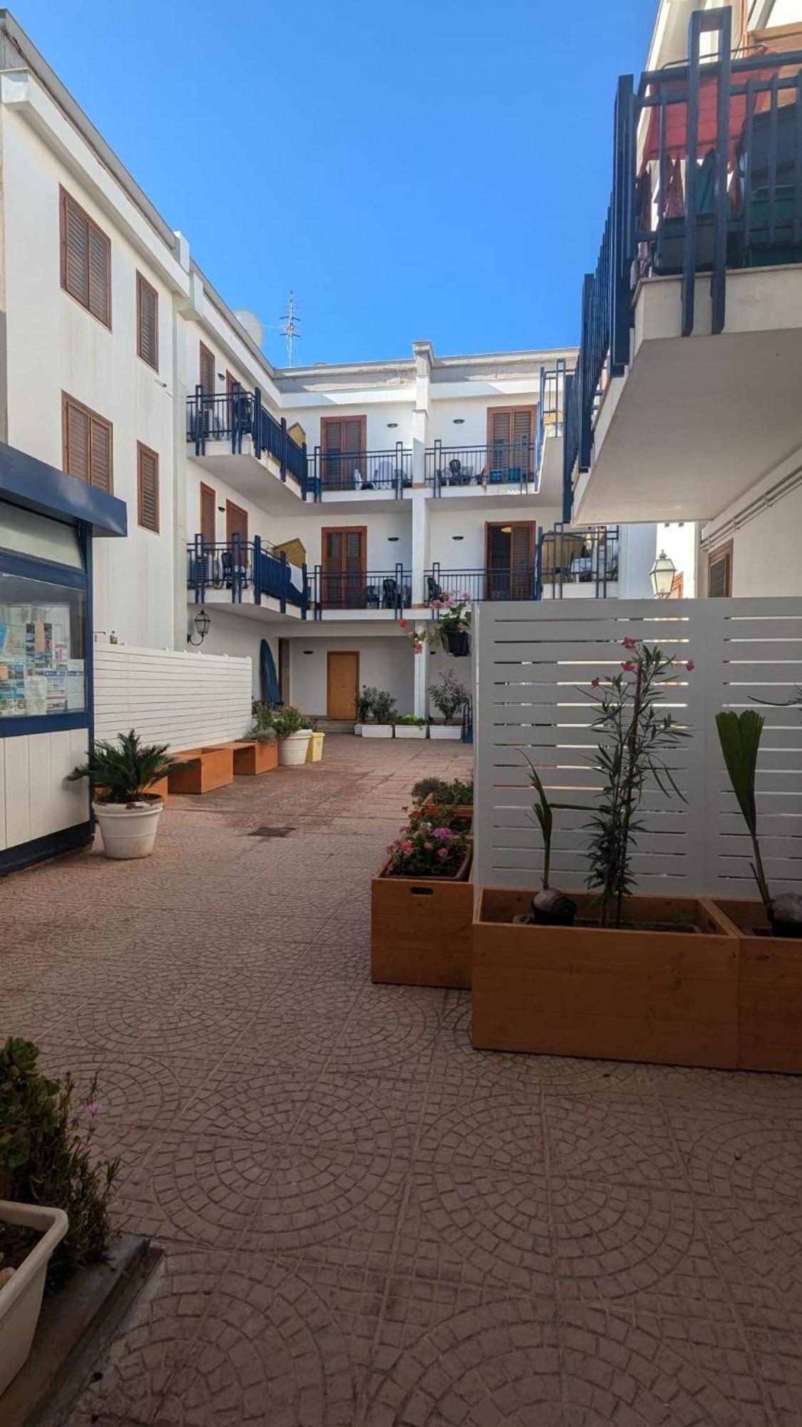 Residence Marinella Сан-Вито-Ло-Капо Экстерьер фото